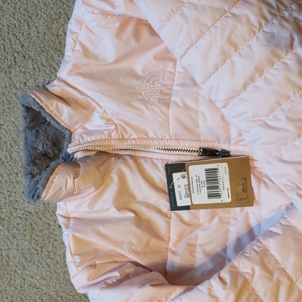 NWT! Northface GIRL reversible sherpa jacket Size XL pink/gray
